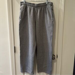 CHAMPION size L sweatpants